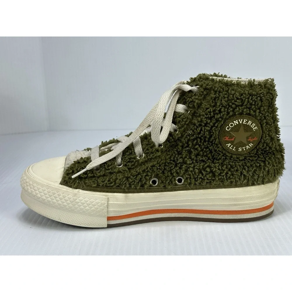 Size 4 Converse Chuck Taylor All Star Green Kids High Sherpa Sneakers‎ 673198C